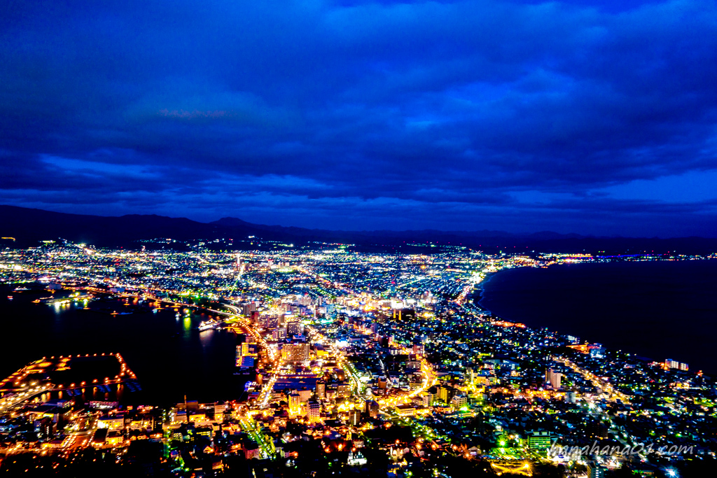 函館山の攻略 夜景と昼景の楽しみ方 ロープウェイと車で登ってきたので現地レポ ドライブ旅のみちしるべ